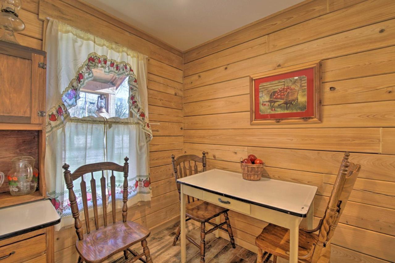 Quiet Hollister Cabin Walk To Lake Taneycomo Εξωτερικό φωτογραφία