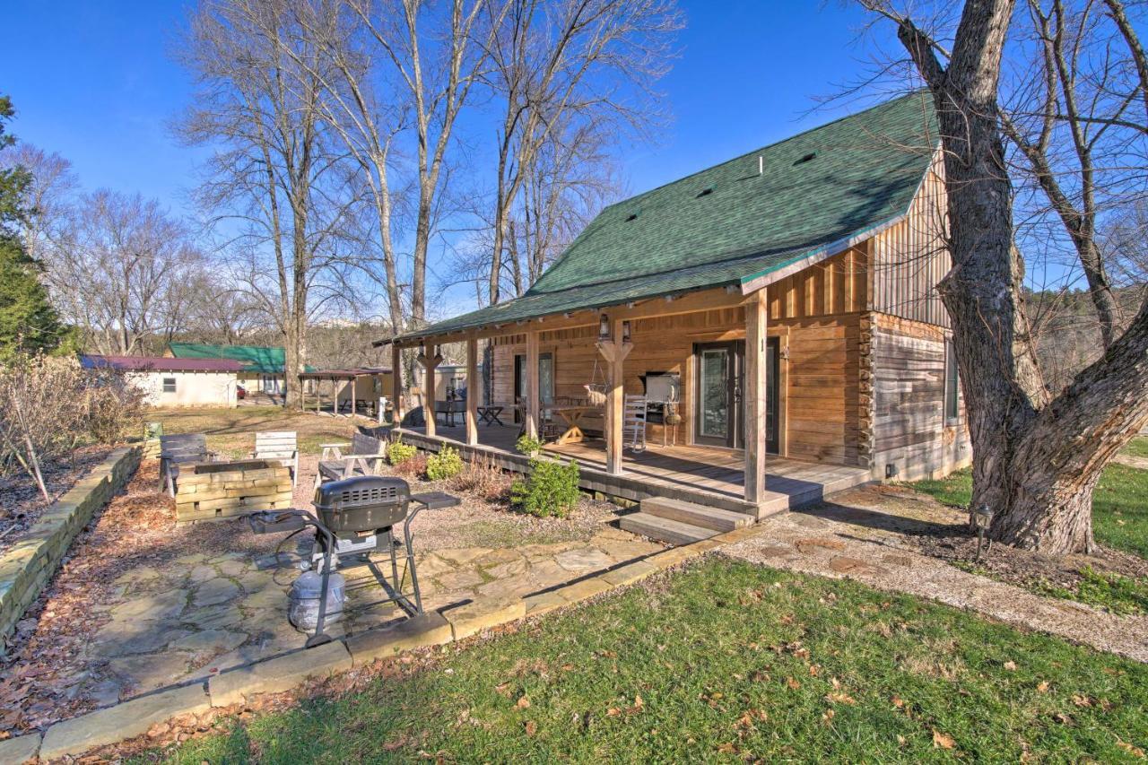 Quiet Hollister Cabin Walk To Lake Taneycomo Εξωτερικό φωτογραφία
